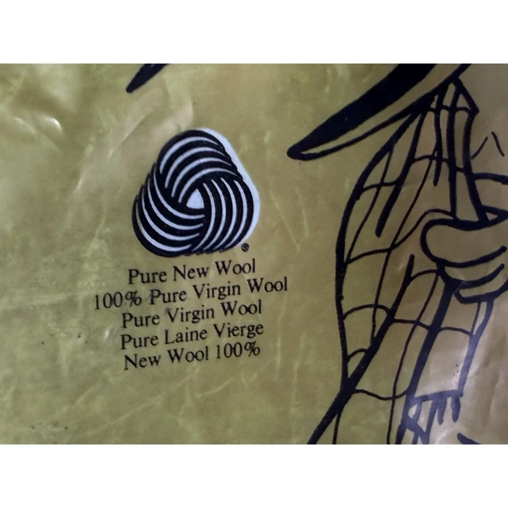 Vtg Endeavour Craft Wool Hug-A-Rug Blanket New Zealand 100% Pure New Wool